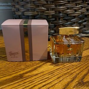 Gucci by Gucci EAU DE TOILETTE SPRAY FOR WOMEN 75 ml